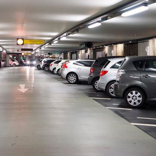 Sistema de Gestión y Facturación electrónica para Estacionamientos Sistema de Gestión y Facturación electrónica para Estacionamientos